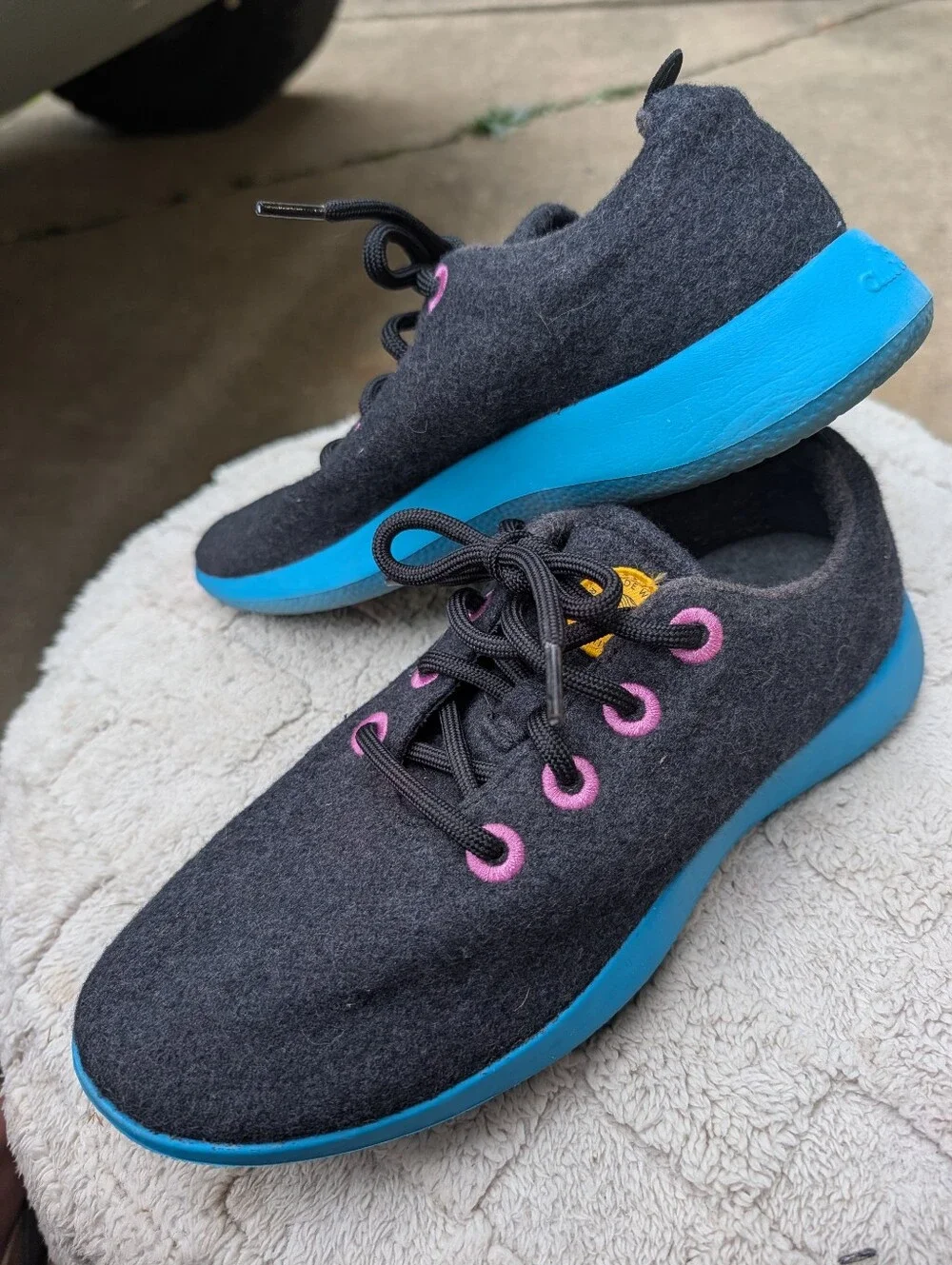 Women's Allbirds Wool Runners Sneakers Charcoal Gray Size 10